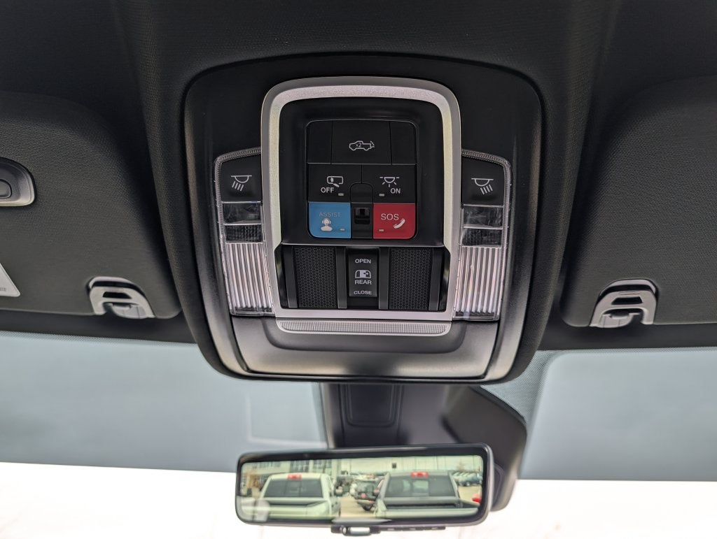2027 RAM 1500 Limited