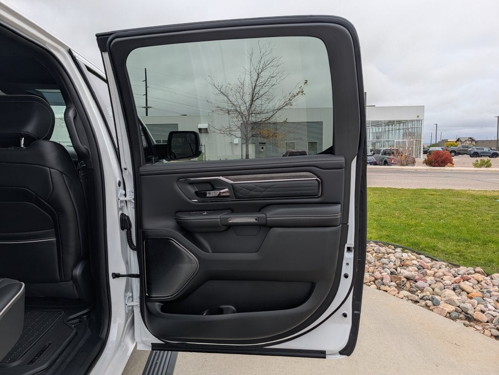 2027 RAM 1500 Limited