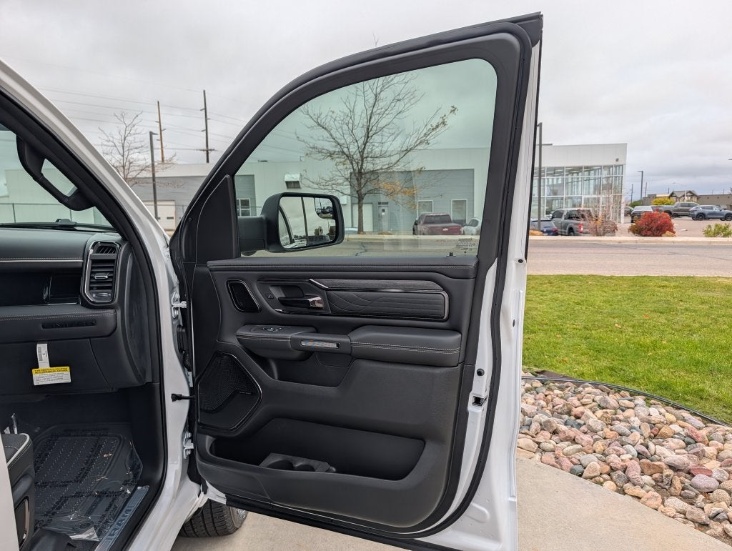 2027 RAM 1500 Limited