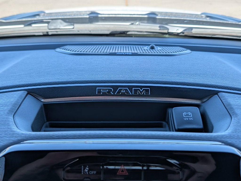 2027 RAM 1500 1500 LAIE CREW CAB 4X4 5'7' BOX