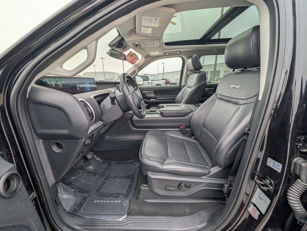 2025 Ford Expedition Platinum