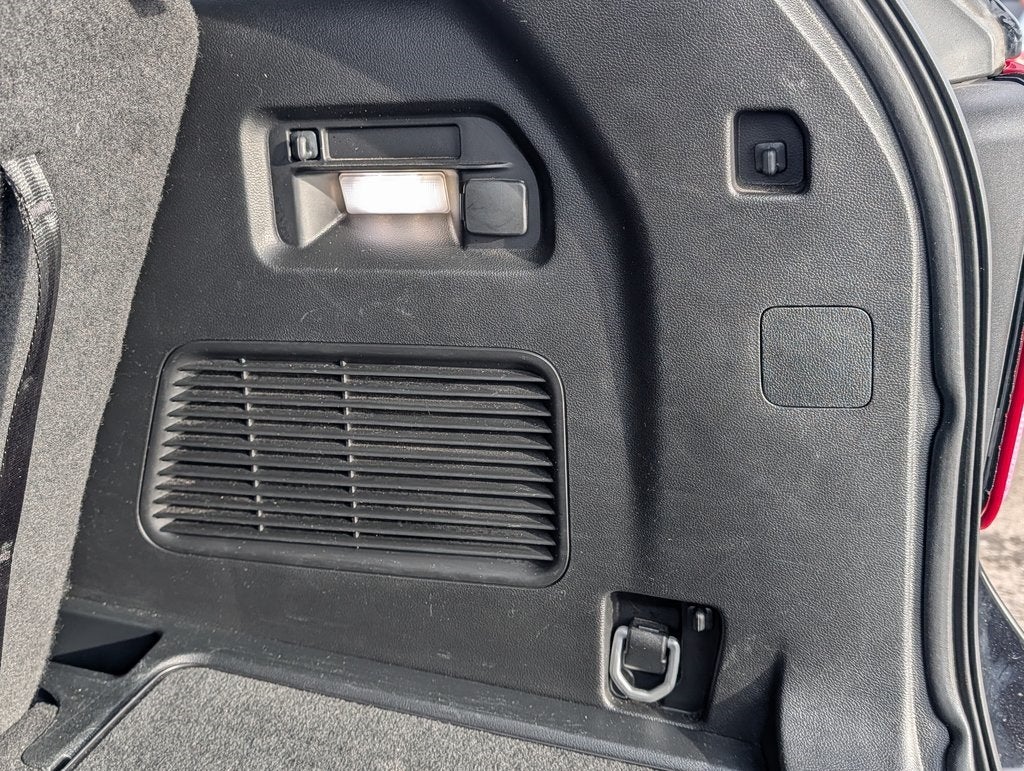 2023 Ford Explorer XLT 4WD