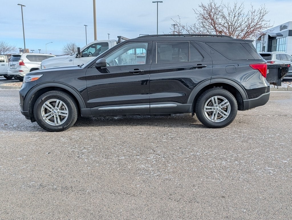 2023 Ford Explorer XLT 4WD