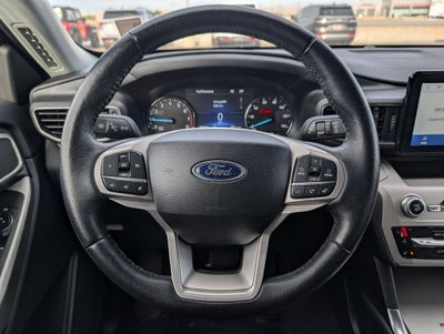 2023 Ford Explorer XLT 4WD