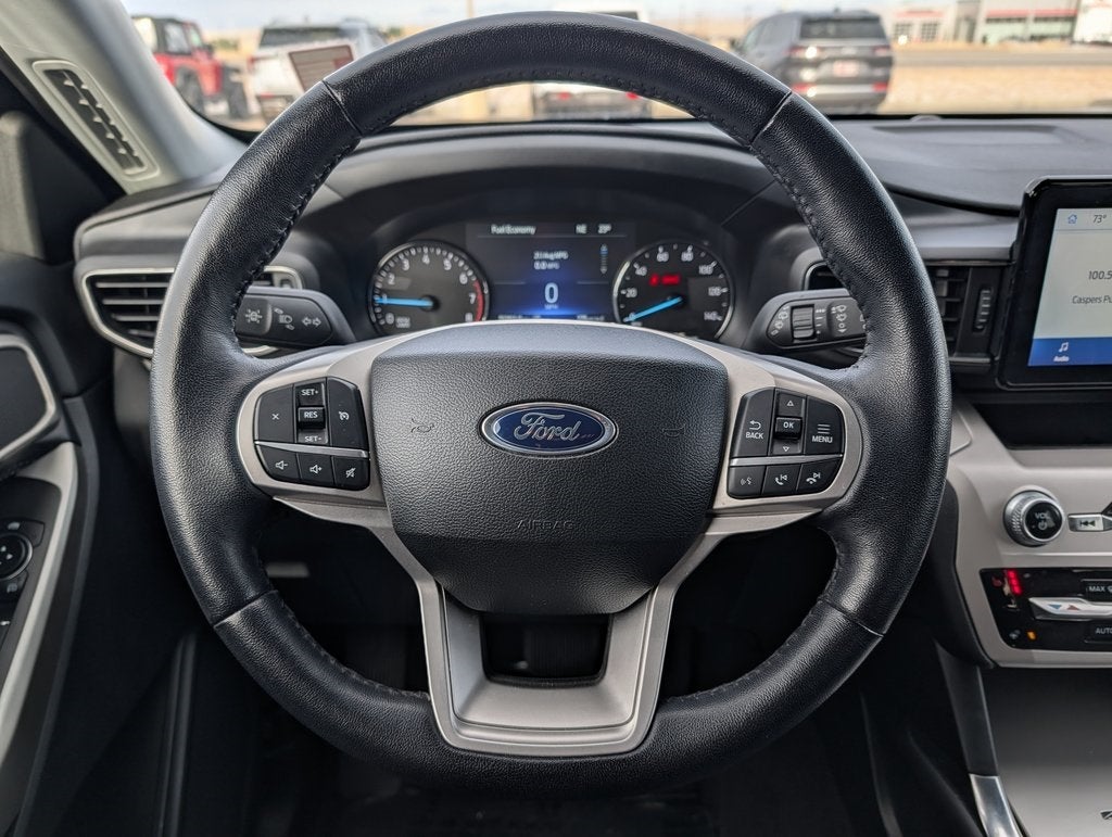 2023 Ford Explorer XLT 4WD