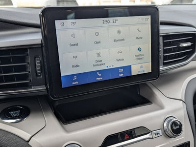 2023 Ford Explorer XLT 4WD