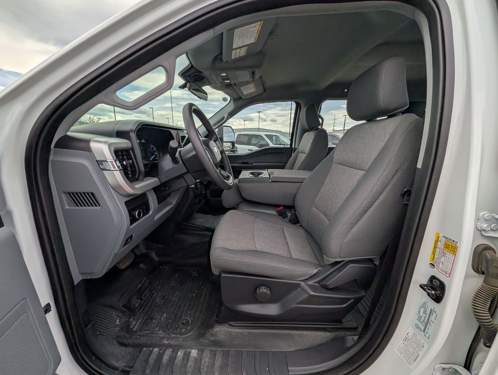 2025 Ford F-350SD XL