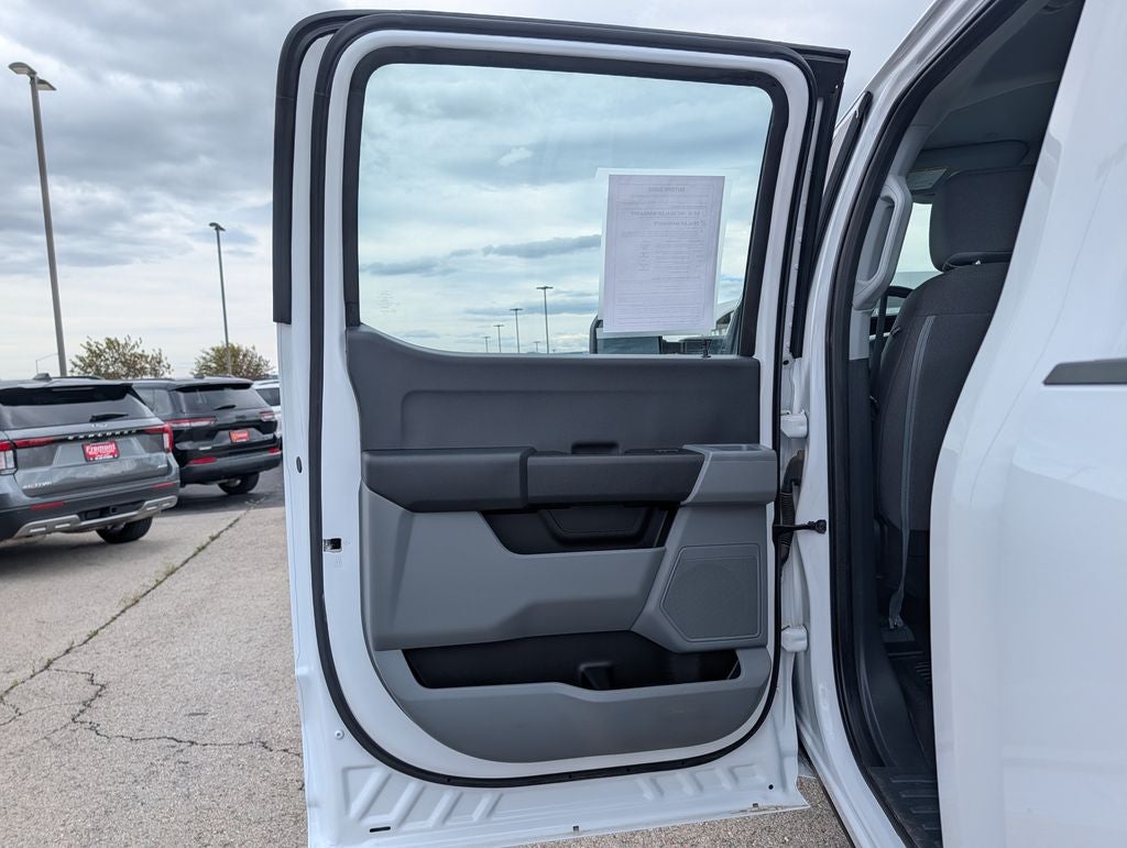 2025 Ford F-350SD XL