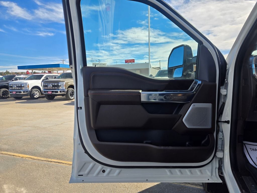 2025 Ford F-350SD King Ranch