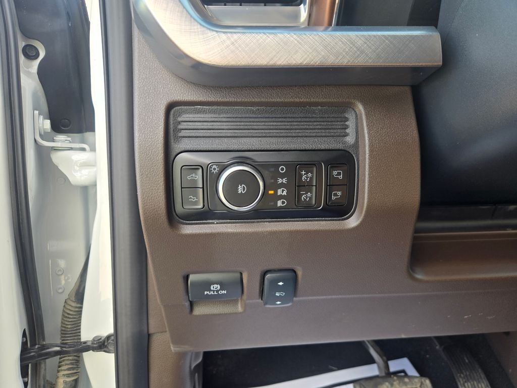 2025 Ford F-350SD King Ranch