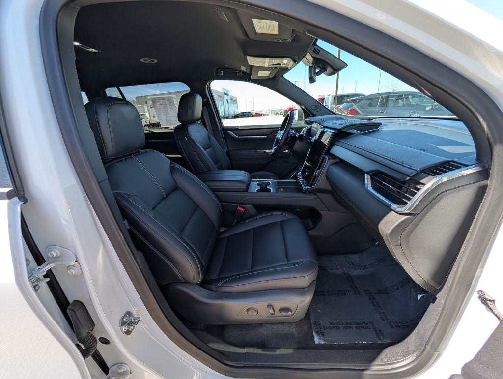 2024 GMC Acadia Elevation AWD