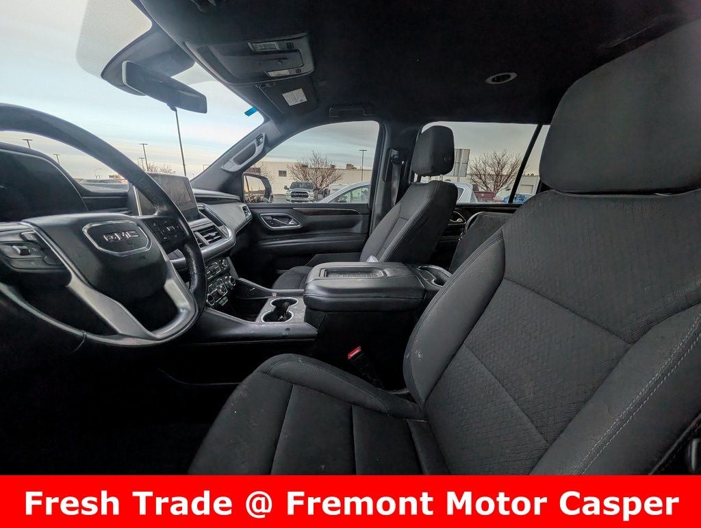 2022 GMC Yukon XL SLE