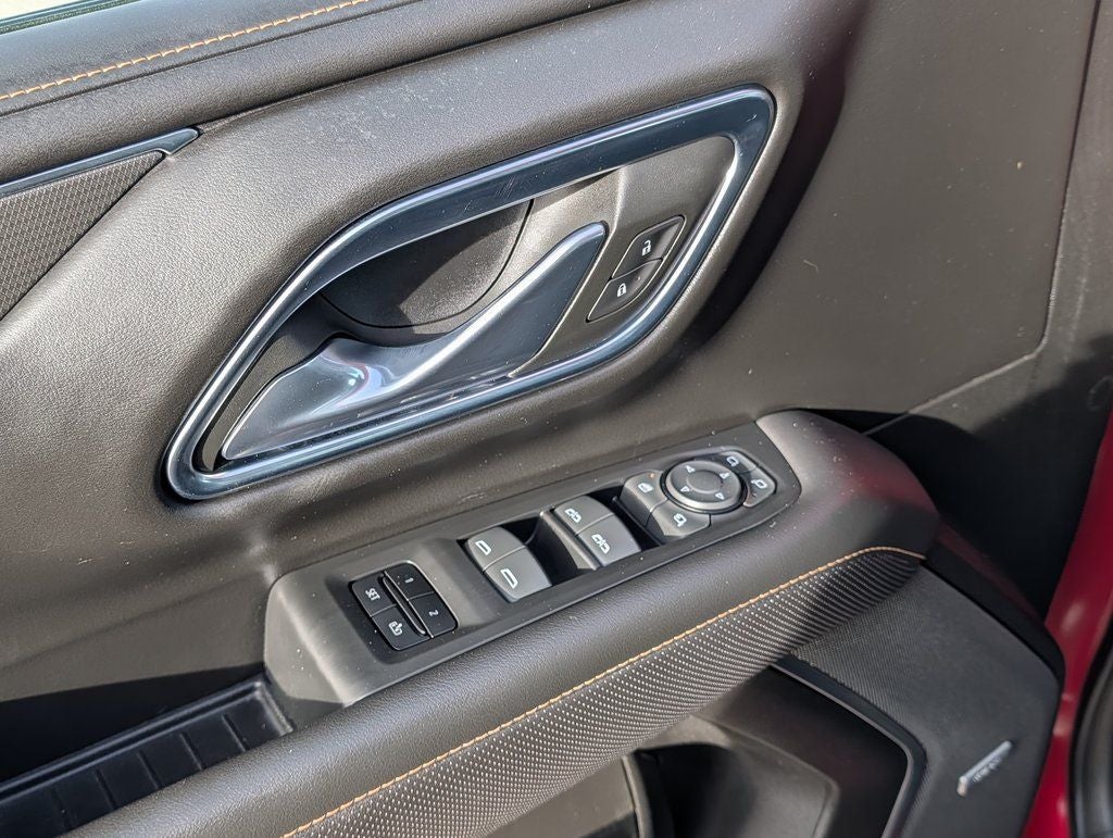 2023 GMC Yukon XL AT4