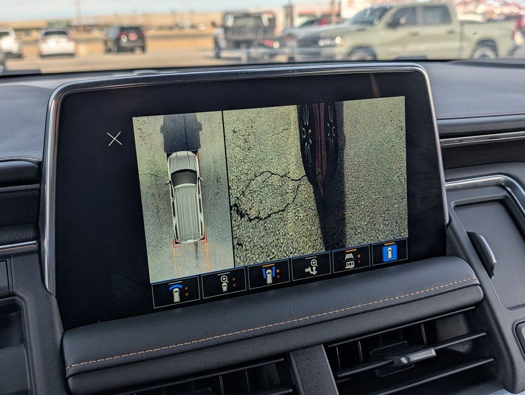 2023 GMC Yukon XL AT4