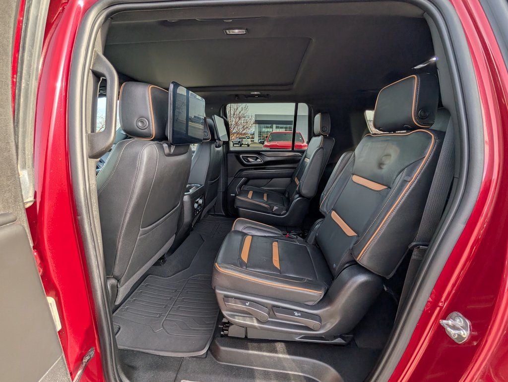 2023 GMC Yukon XL AT4