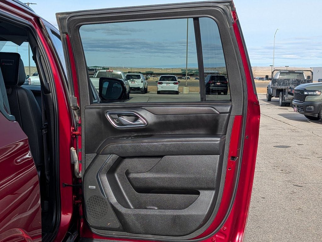 2023 GMC Yukon XL AT4