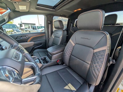 2025 GMC Canyon Denali