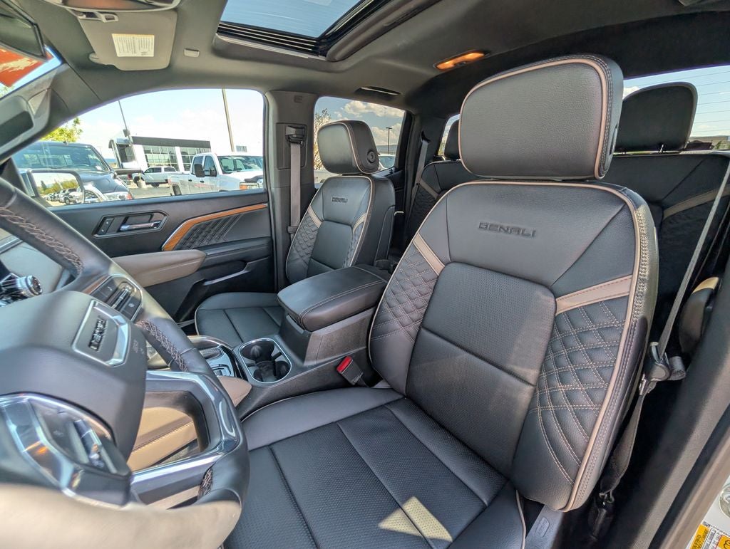 2025 GMC Canyon Denali