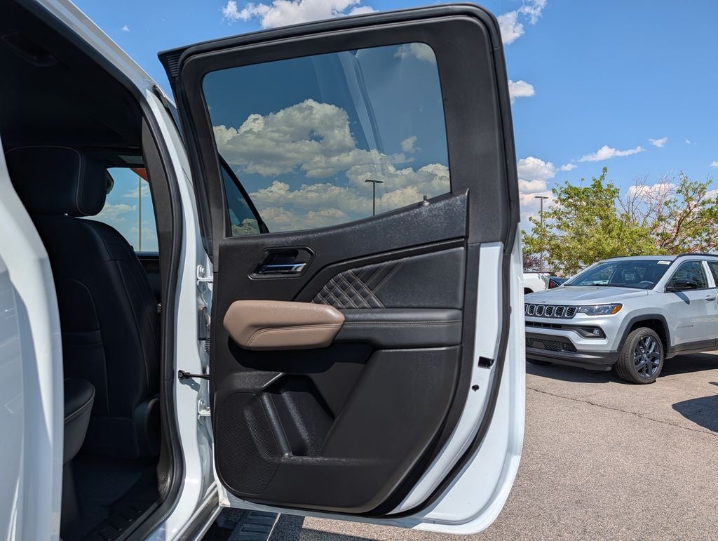 2025 GMC Canyon Denali