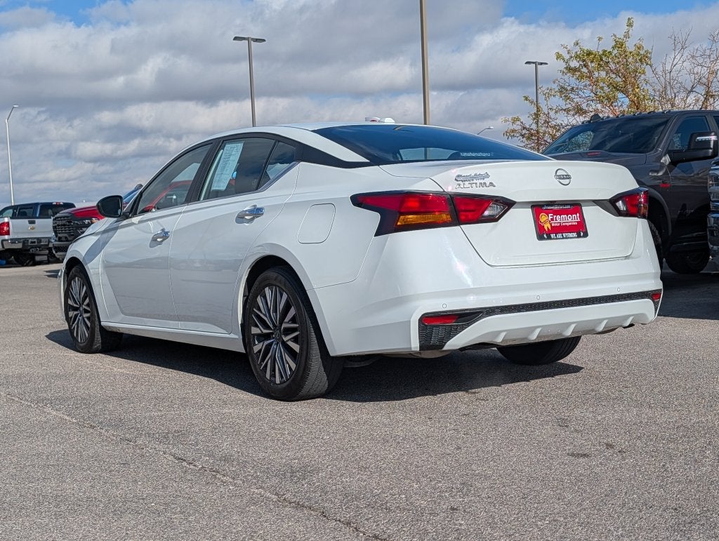 2025 Nissan Altima SV FWD