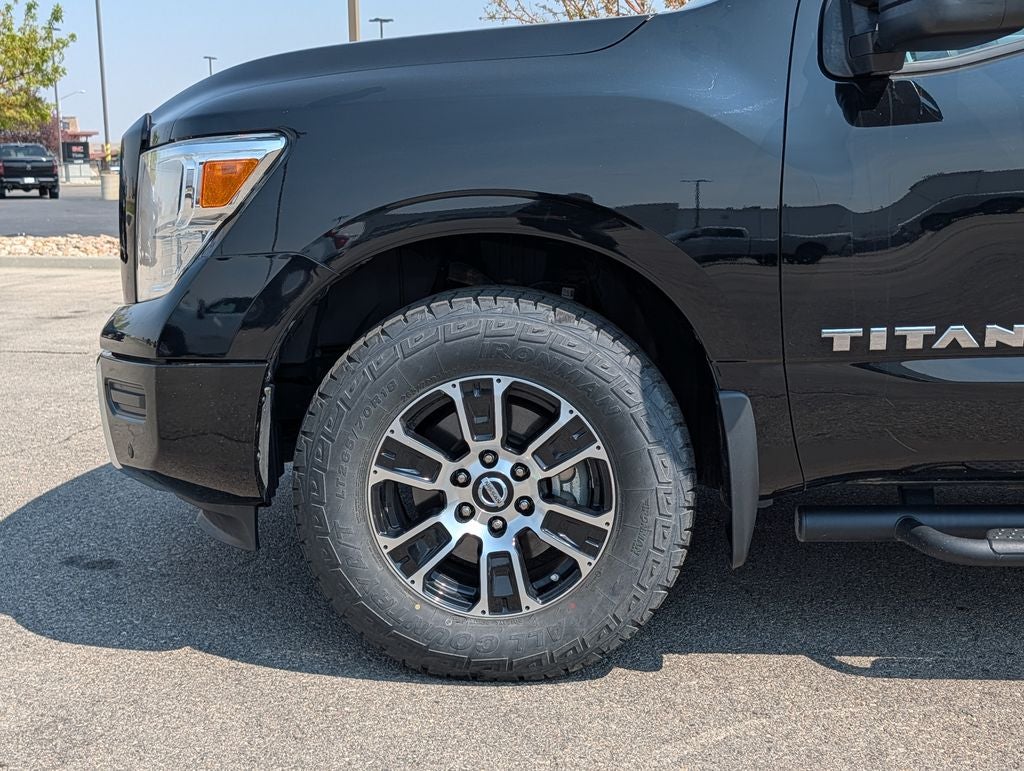 2021 Nissan Titan SV