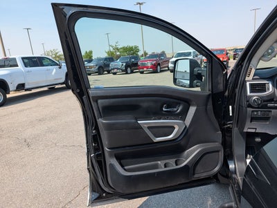 2021 Nissan Titan SV