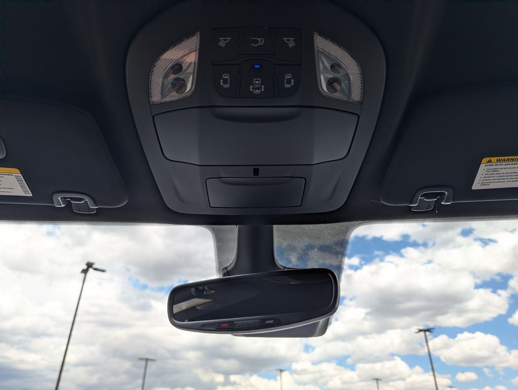 2027 Chrysler Pacifica Select AWD