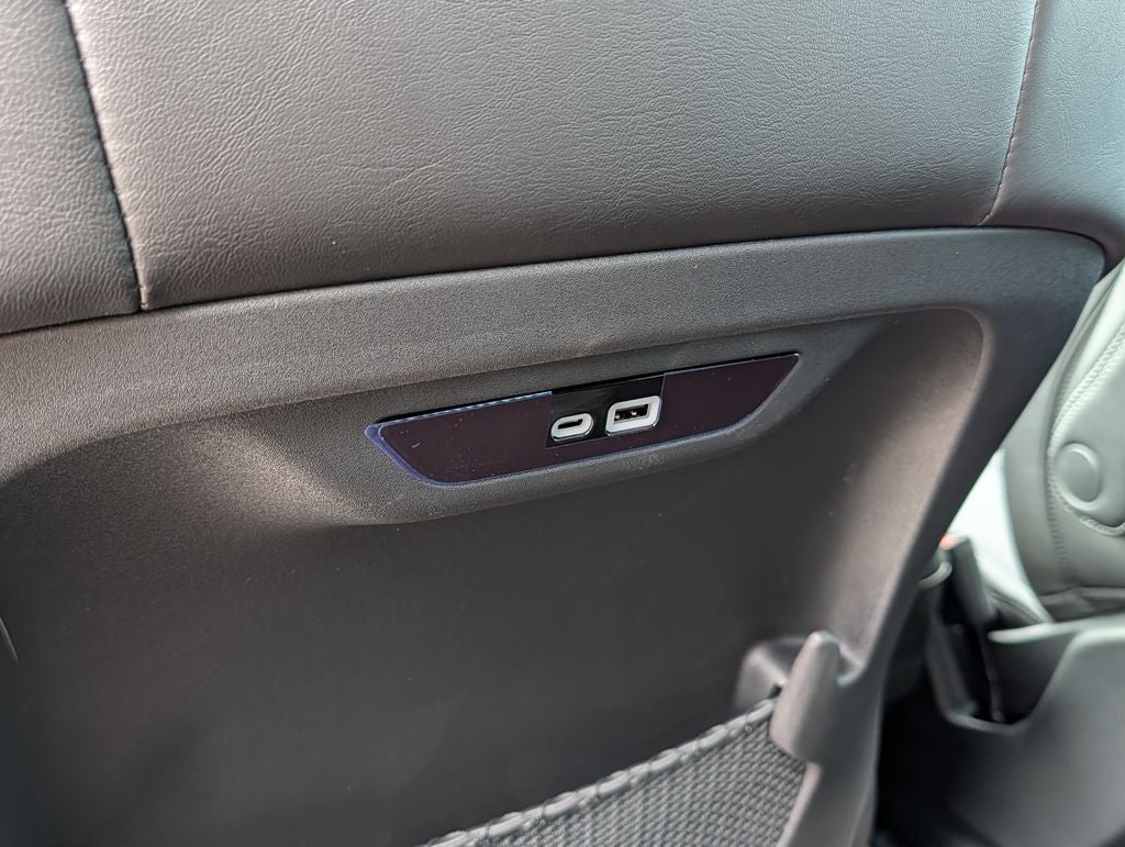2027 Chrysler Pacifica Select AWD