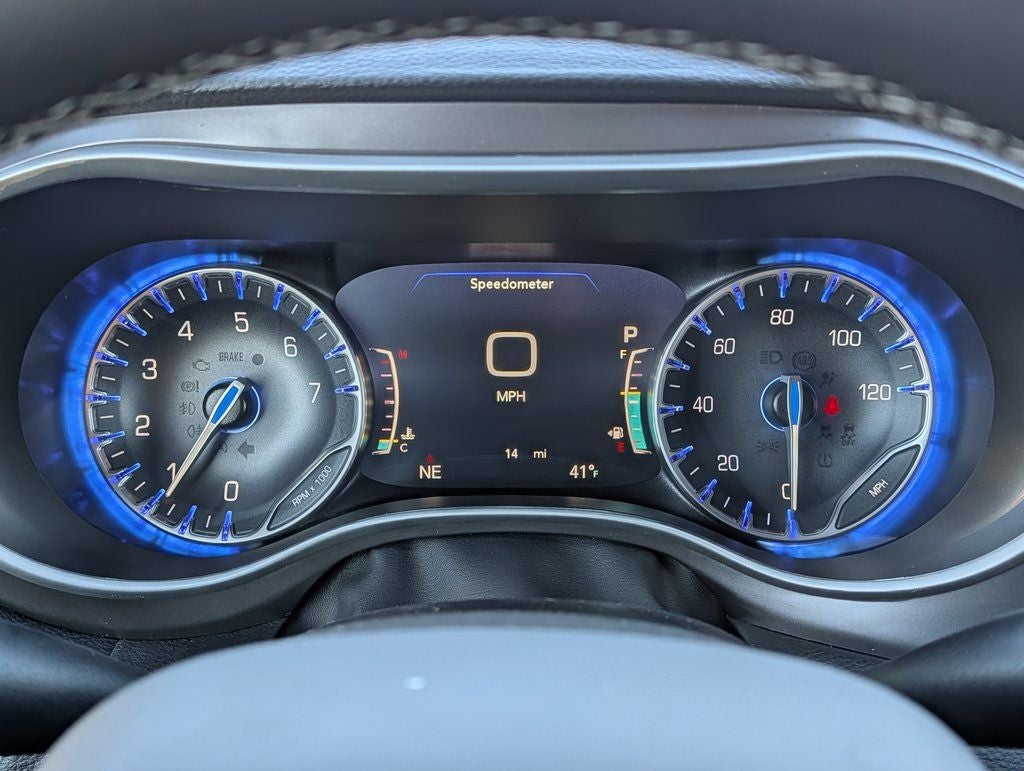 2026 Chrysler Pacifica Select AWD