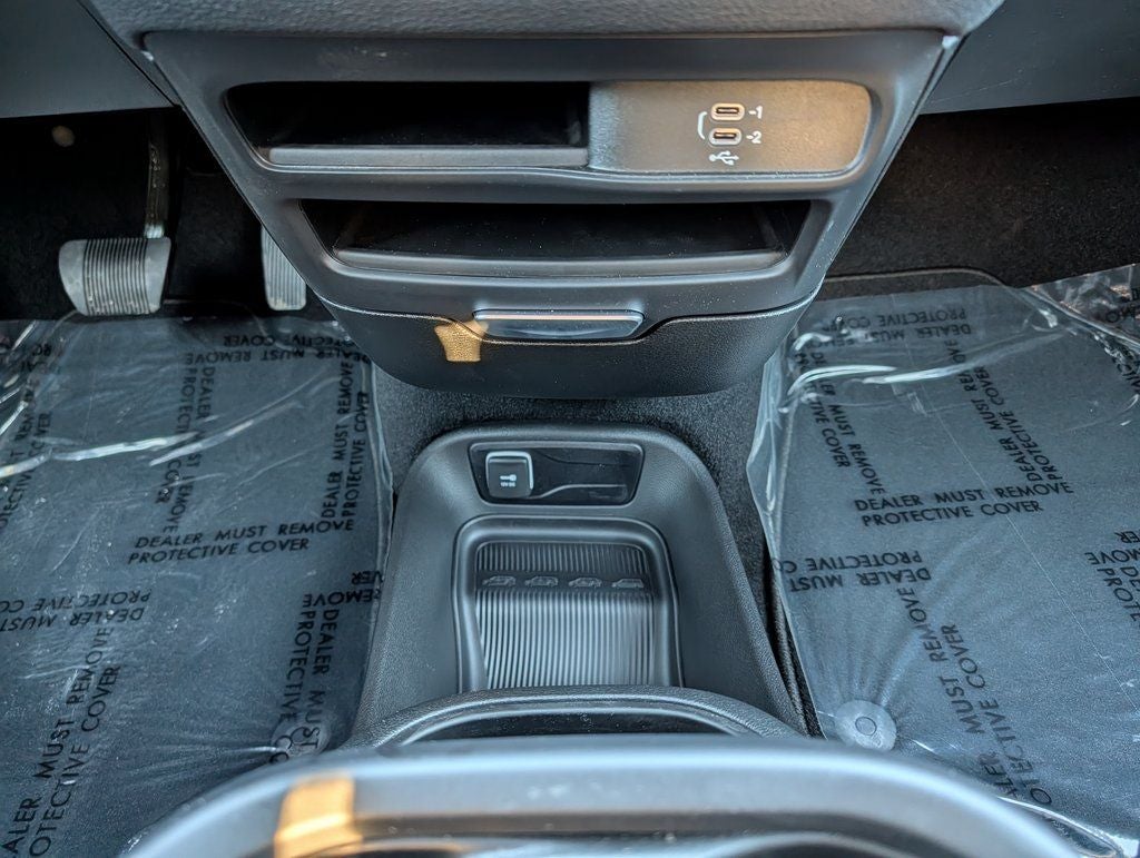 2026 Chrysler Pacifica Select AWD