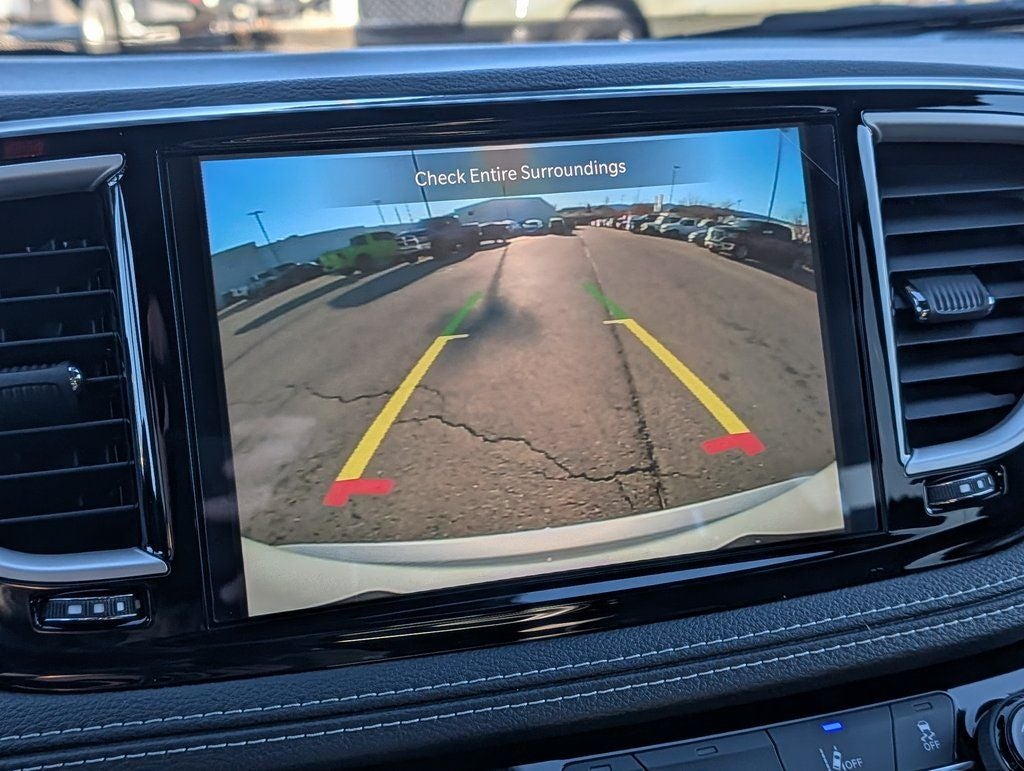 2026 Chrysler Pacifica Select AWD