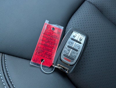 2026 Chrysler Pacifica Select AWD