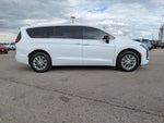 2027 Chrysler Pacifica Select AWD