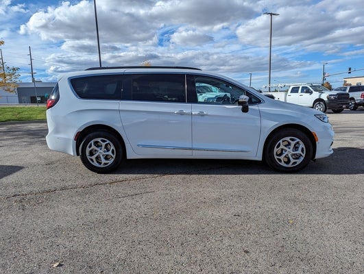 2023 Chrysler Pacifica PACIFICA LIMITED AWD in Powell, WY - Fremont Motor Powell