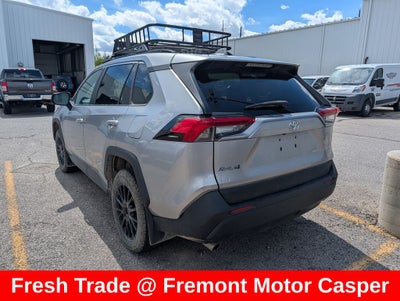 2020 Toyota RAV4 LE