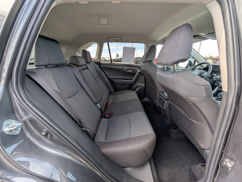 2025 Toyota RAV4 XLE AWD