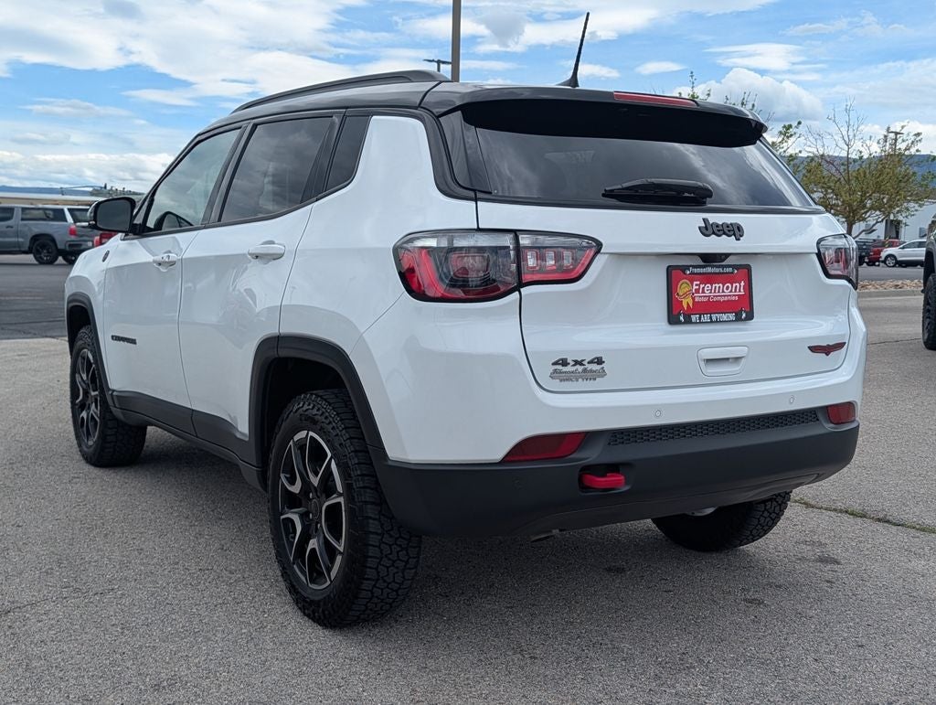 2025 Jeep Compass Trailhawk