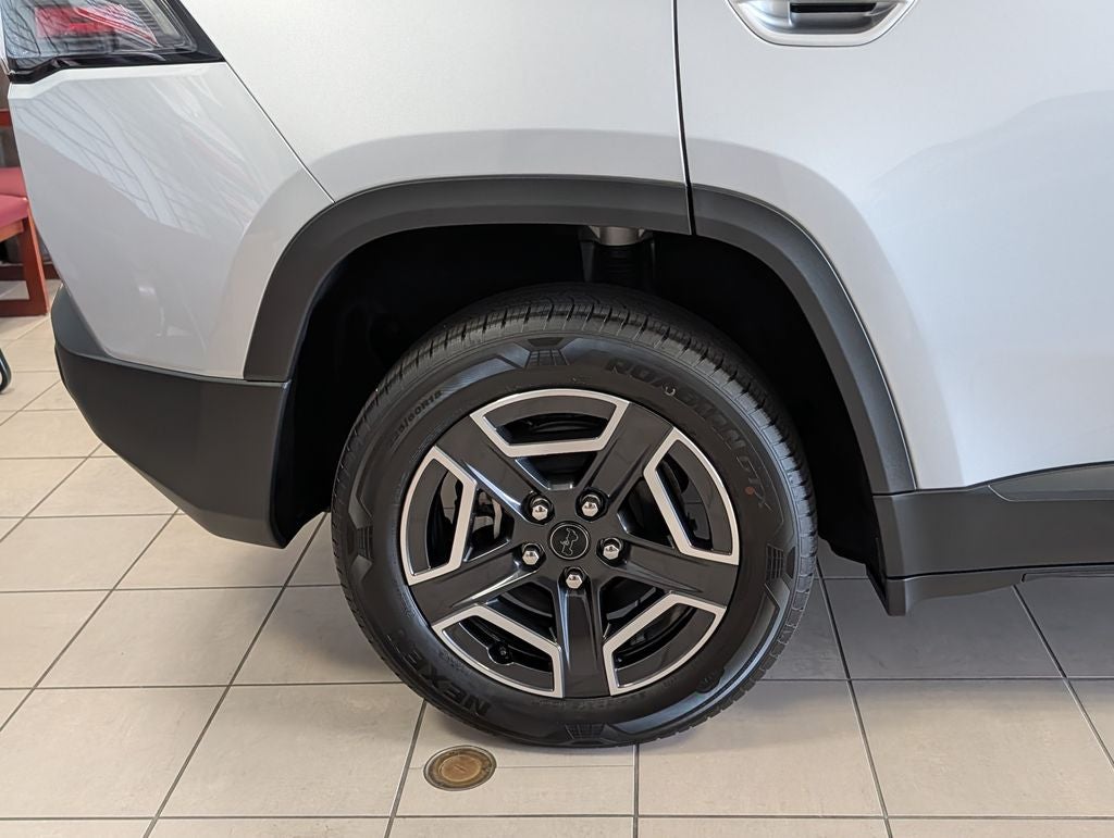 2026 Jeep Cherokee Limited Hybrid
