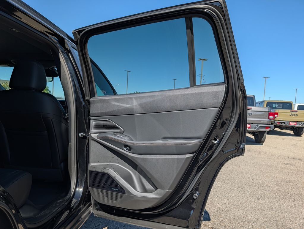 2026 Jeep Cherokee Overland Hybrid