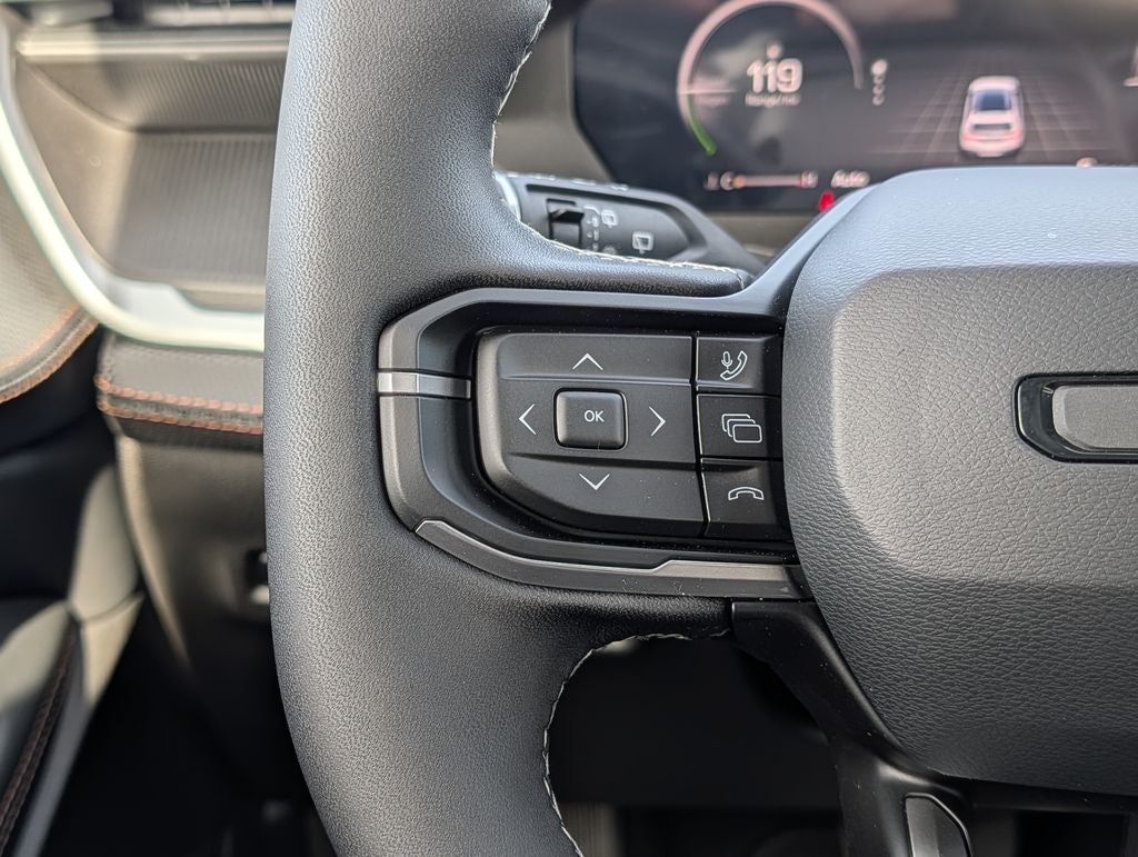 2026 Jeep Cherokee Overland