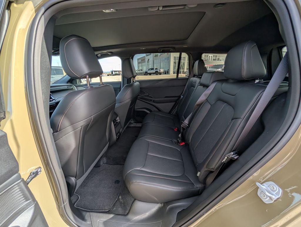 2026 Jeep Cherokee Overland