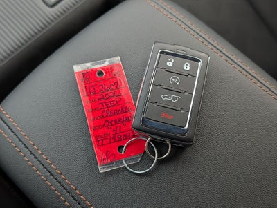 2026 Jeep Cherokee Overland