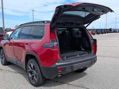 2026 Jeep Cherokee Overland