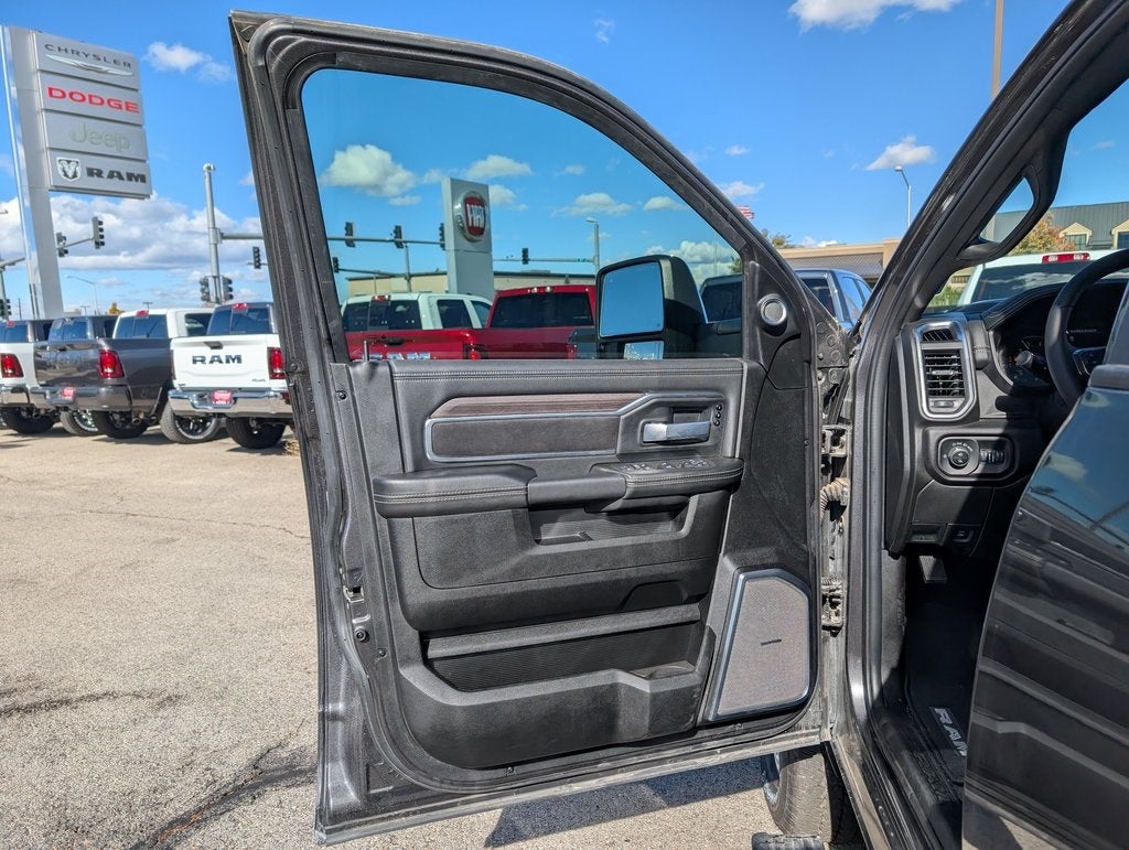 2025 RAM 3500 Laramie