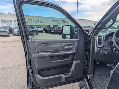 2026 RAM 3500 Big Horn Night Edition