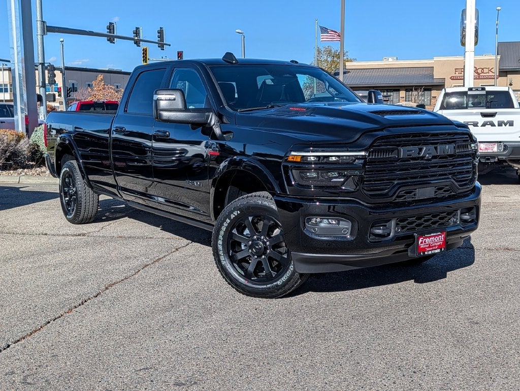2027 RAM 3500 RAM 3500 LARAMIE CREW CAB 4X4 8' BOX
