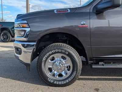 2027 RAM 2500 2500 TRADESMAN CREW CAB 4X4 6'4' BOX