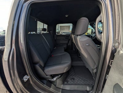2027 RAM 2500 2500 TRADESMAN CREW CAB 4X4 6'4' BOX