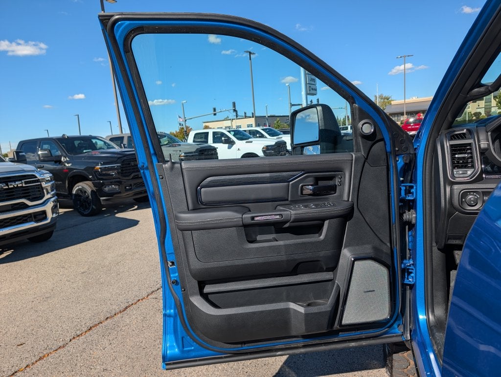 2027 RAM 2500 2500 REBEL CREW CAB 4X4 6'4' BOX