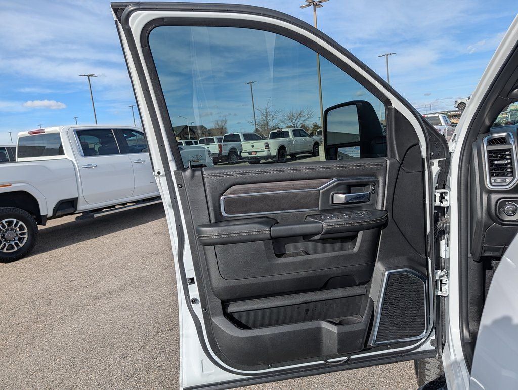 2026 RAM 2500 Laramie Night Edition